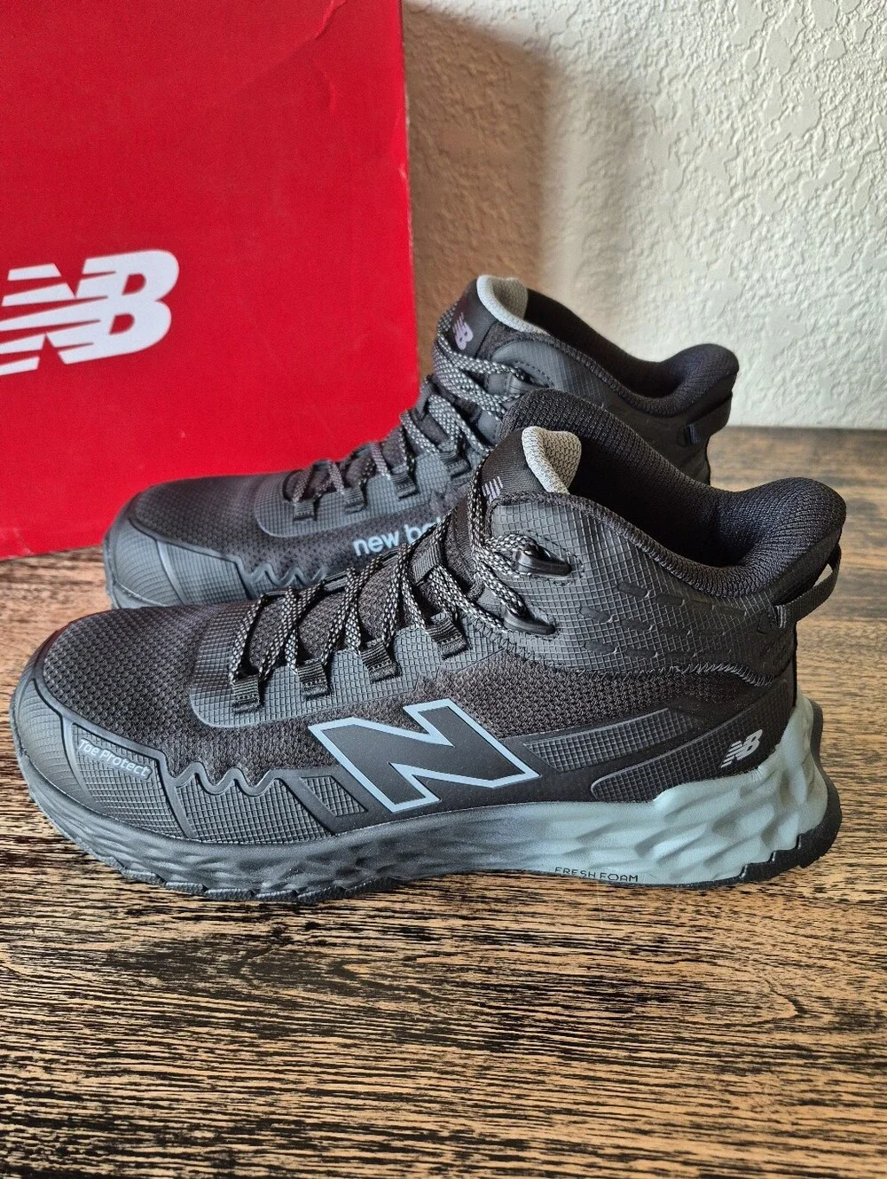 New Balance Work & Safety Cremorne Fresh Foam Mid Composite Toe Mens 11 Wide NEW
